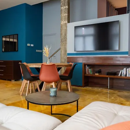 The Cosy Loft *